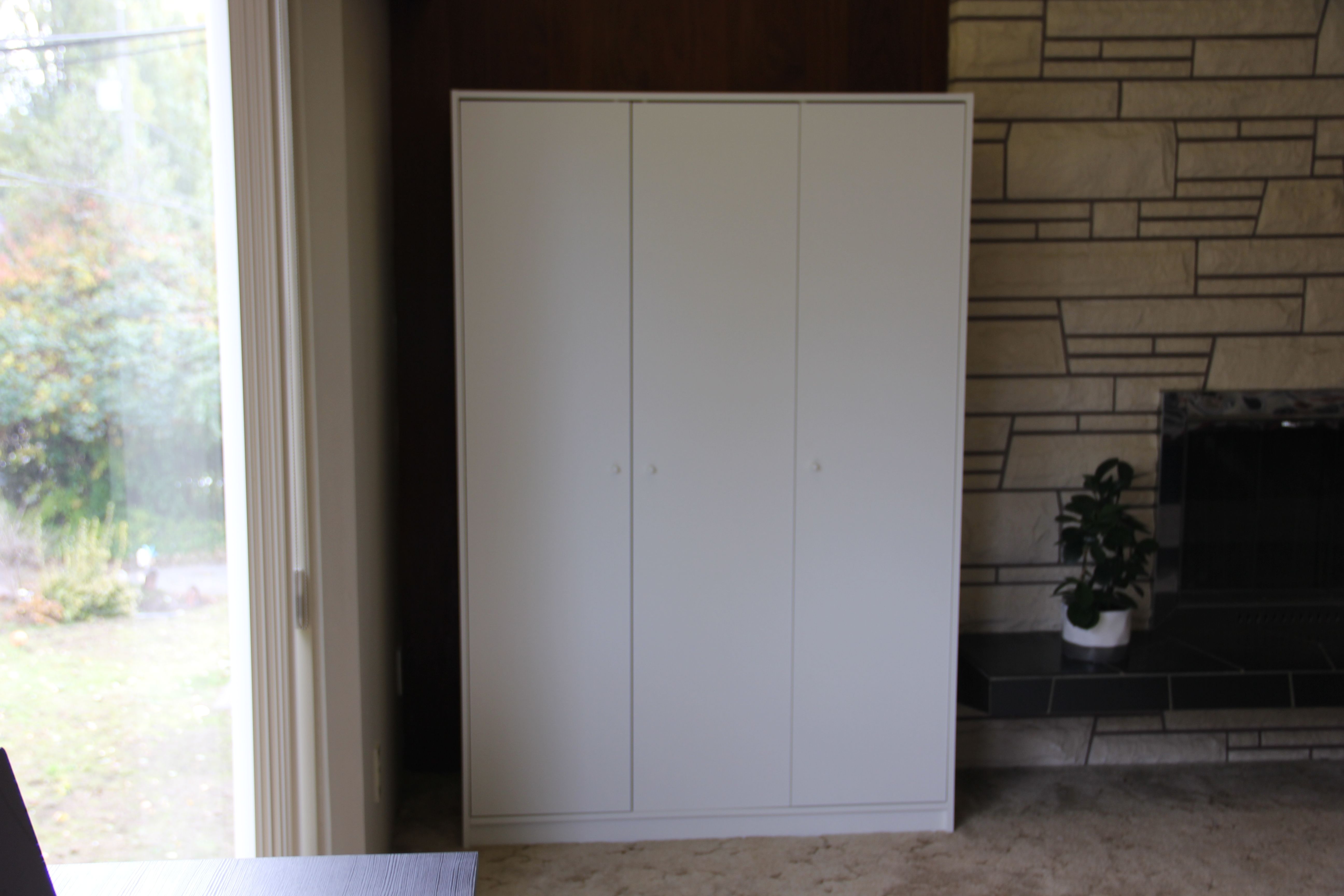 Large Furnished Room 4 for 2 People in Coquitlam near SkyTrain